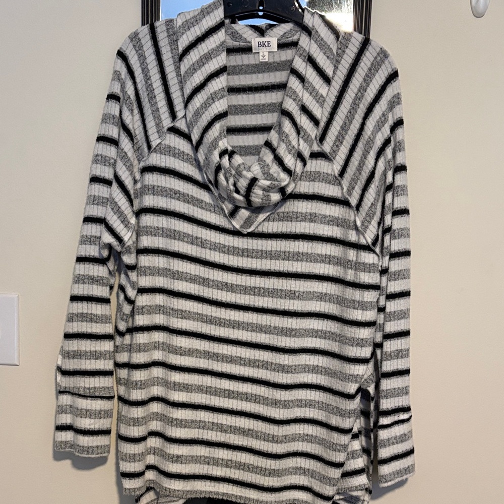 BKE Women's Cowl Neck Striped Sweater - Black and White